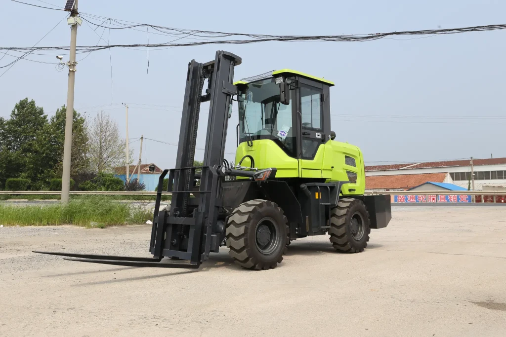 T30 rough terrain forklift in actual work environment demonstrating real-world performance